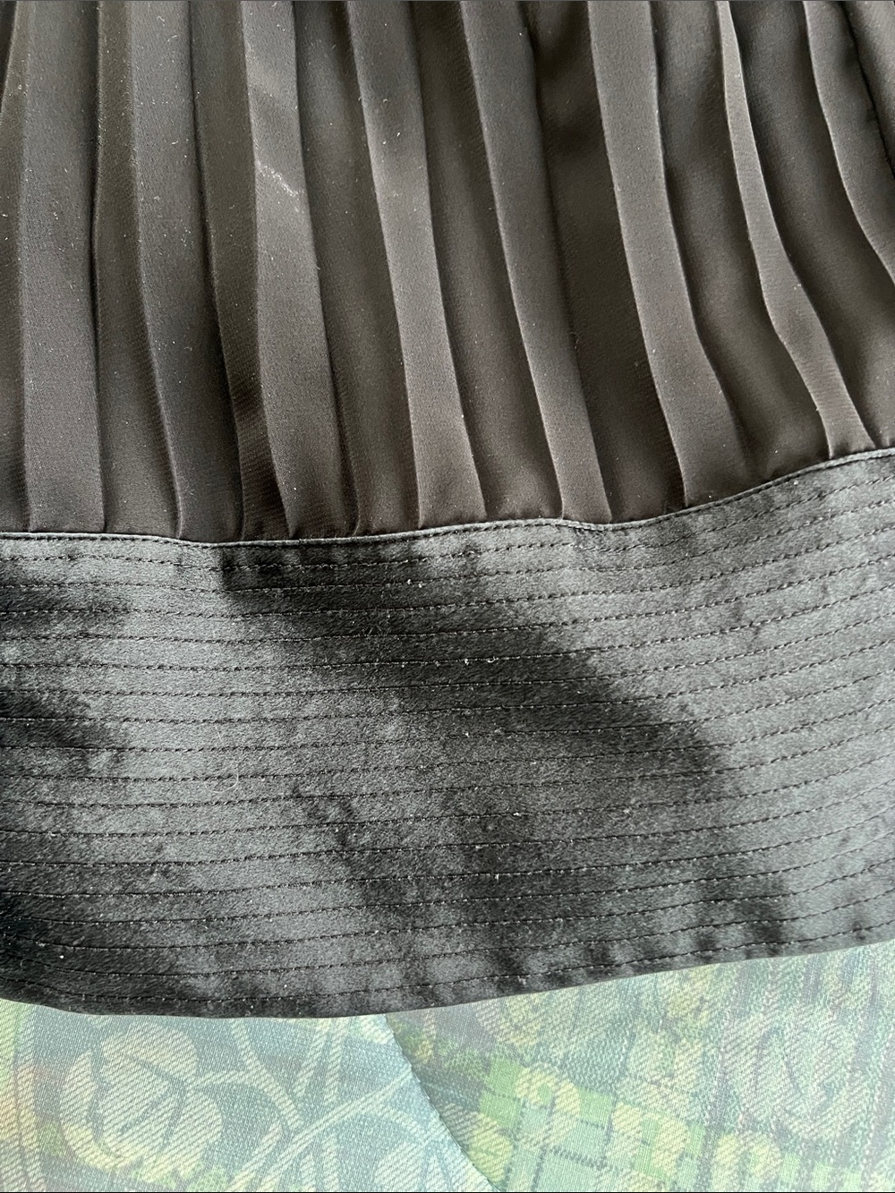 Vintage Talbots Black Pleated Midi Dress with Textured Waist, Silk Combo - Picture 7 of 7